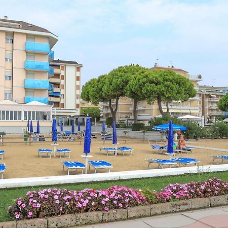 Hotel La Bussola Lido di Jesolo Dış mekan fotoğraf