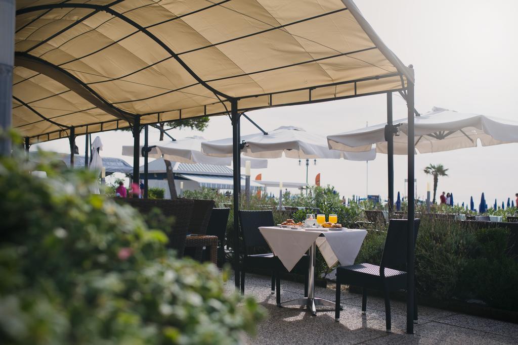 Hotel La Bussola Lido di Jesolo Dış mekan fotoğraf